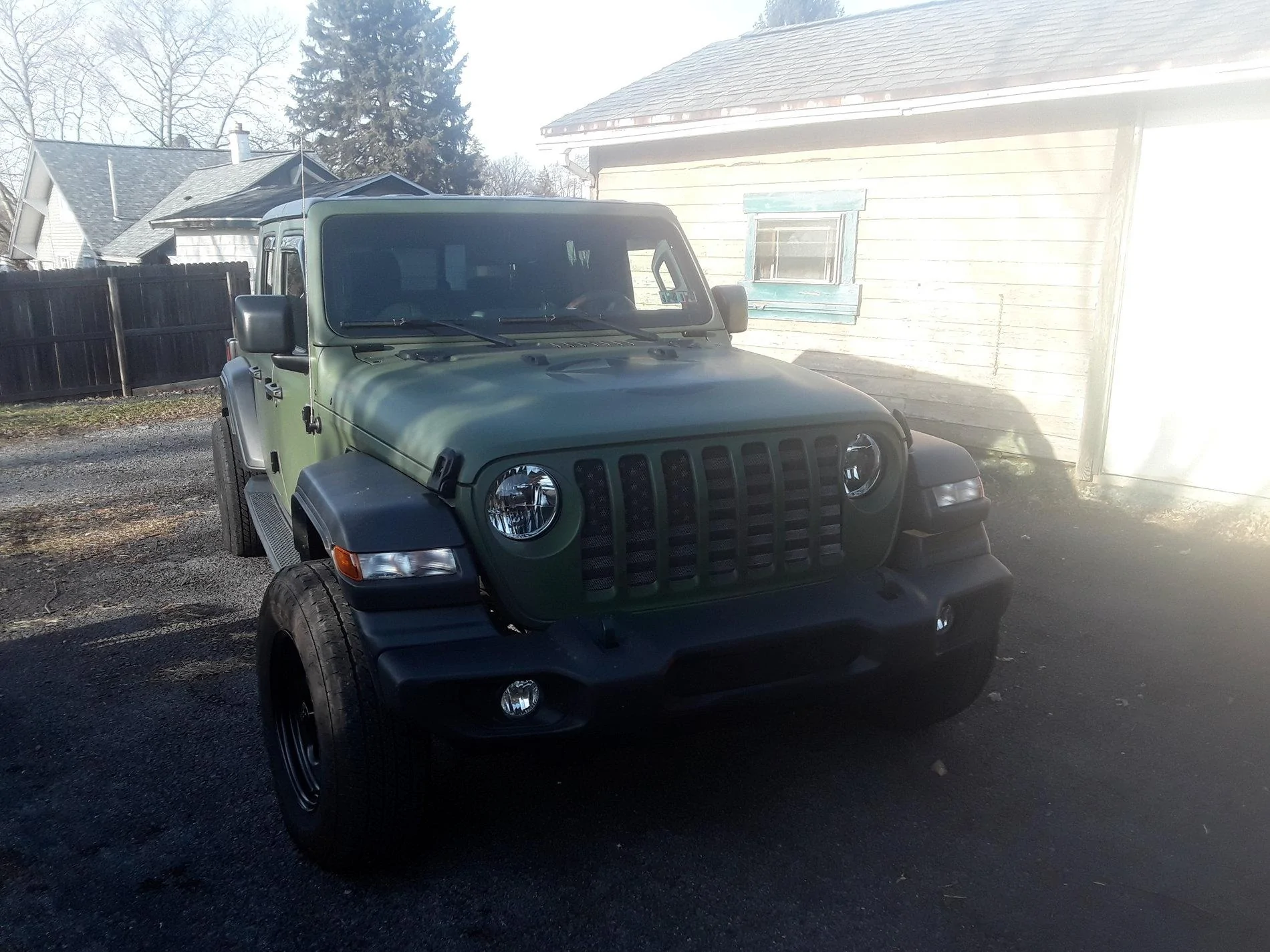 Jeep Gladiator Jeep star graphic for non veteran? 20191224_140840