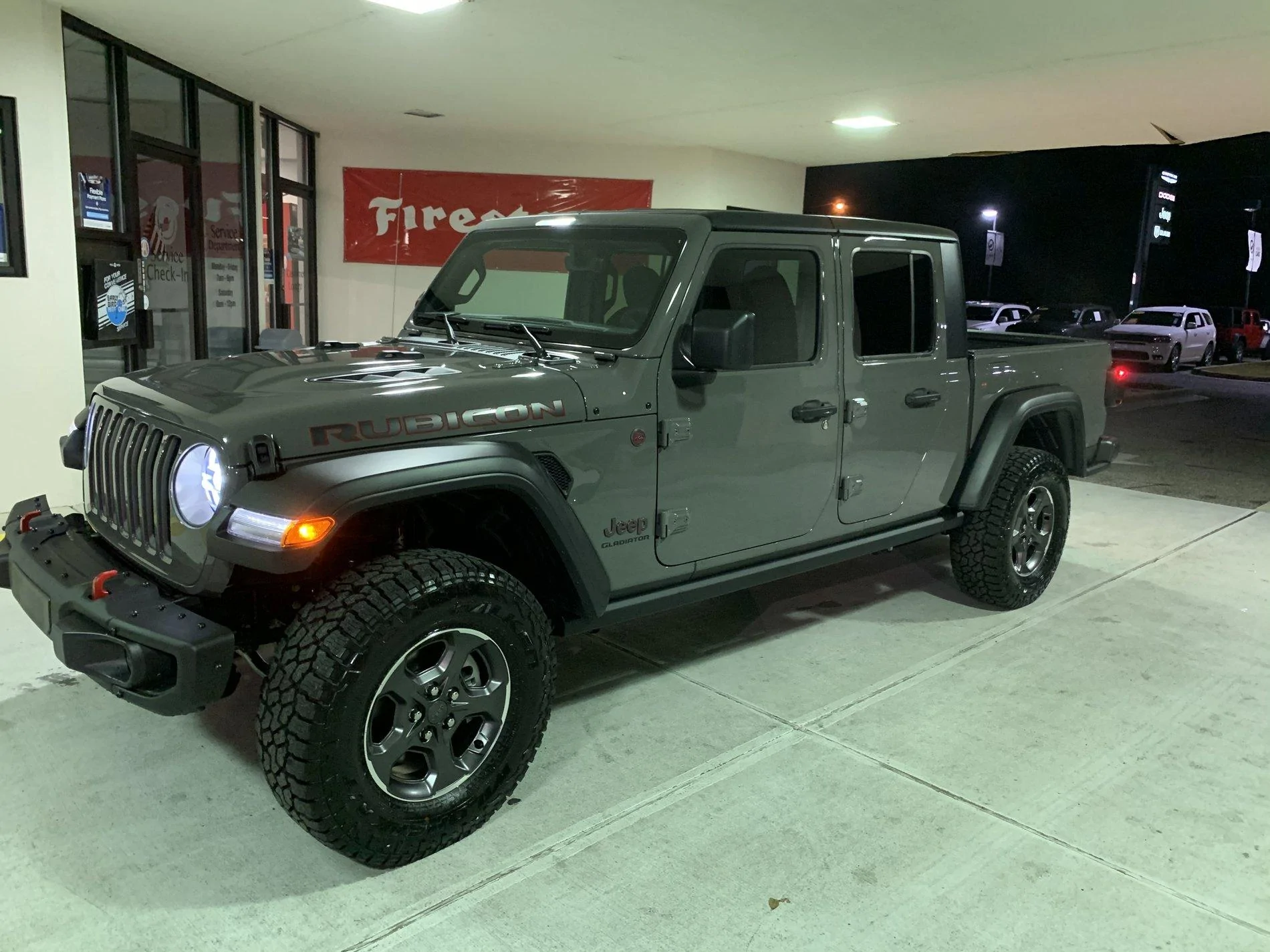 Jeep Gladiator STING GRAY Gladiator JT Club 8AD334C0-3B4C-4D72-AEBC-AD7663C59996