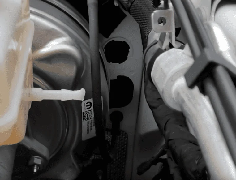 Jeep Gladiator Running wires from the engine compartment to interior Screen Shot 2020-02-02 at 9.32.50 AM