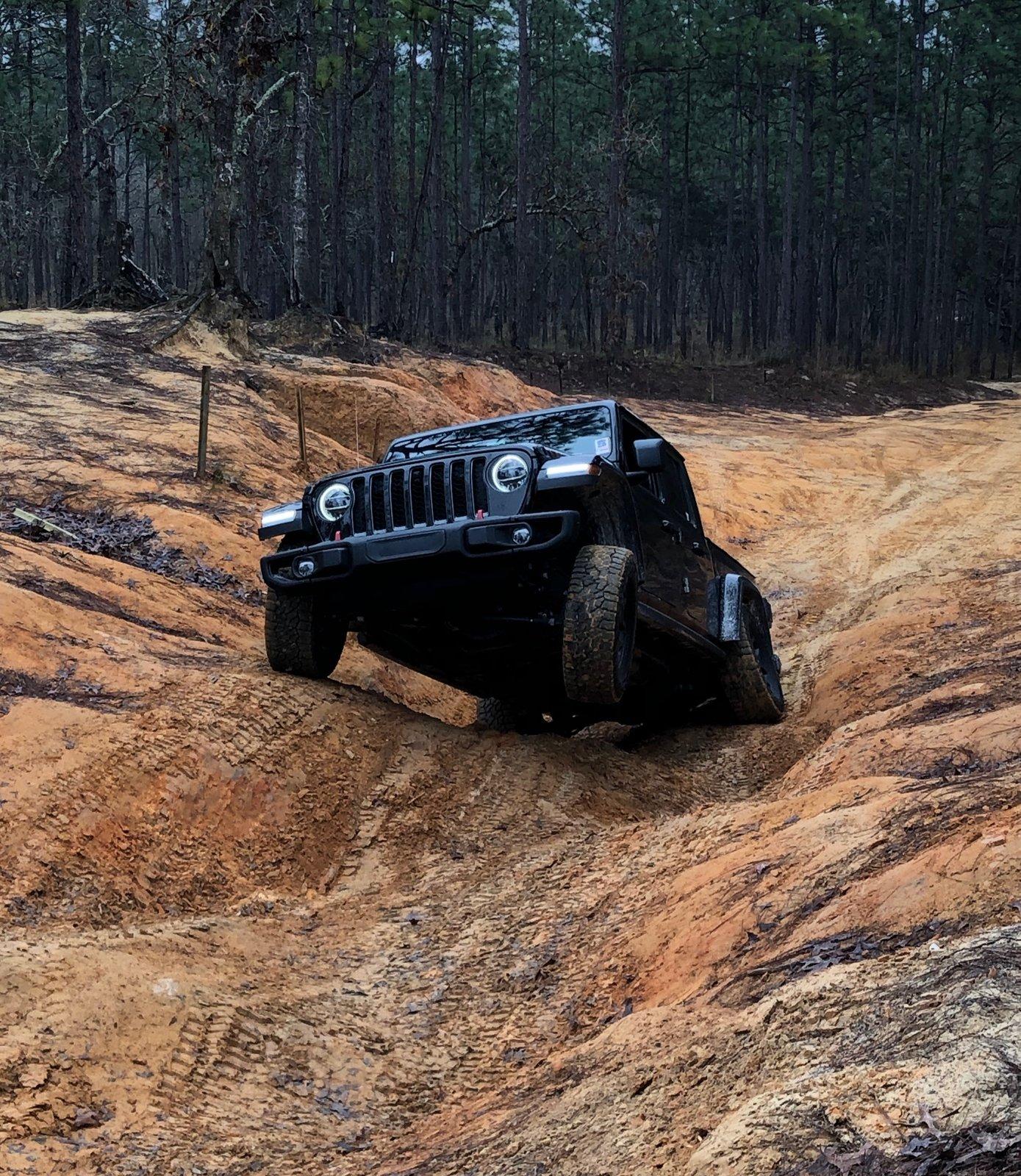 Jeep Gladiator What did you do WITH your Gladiator today? IMG_3237