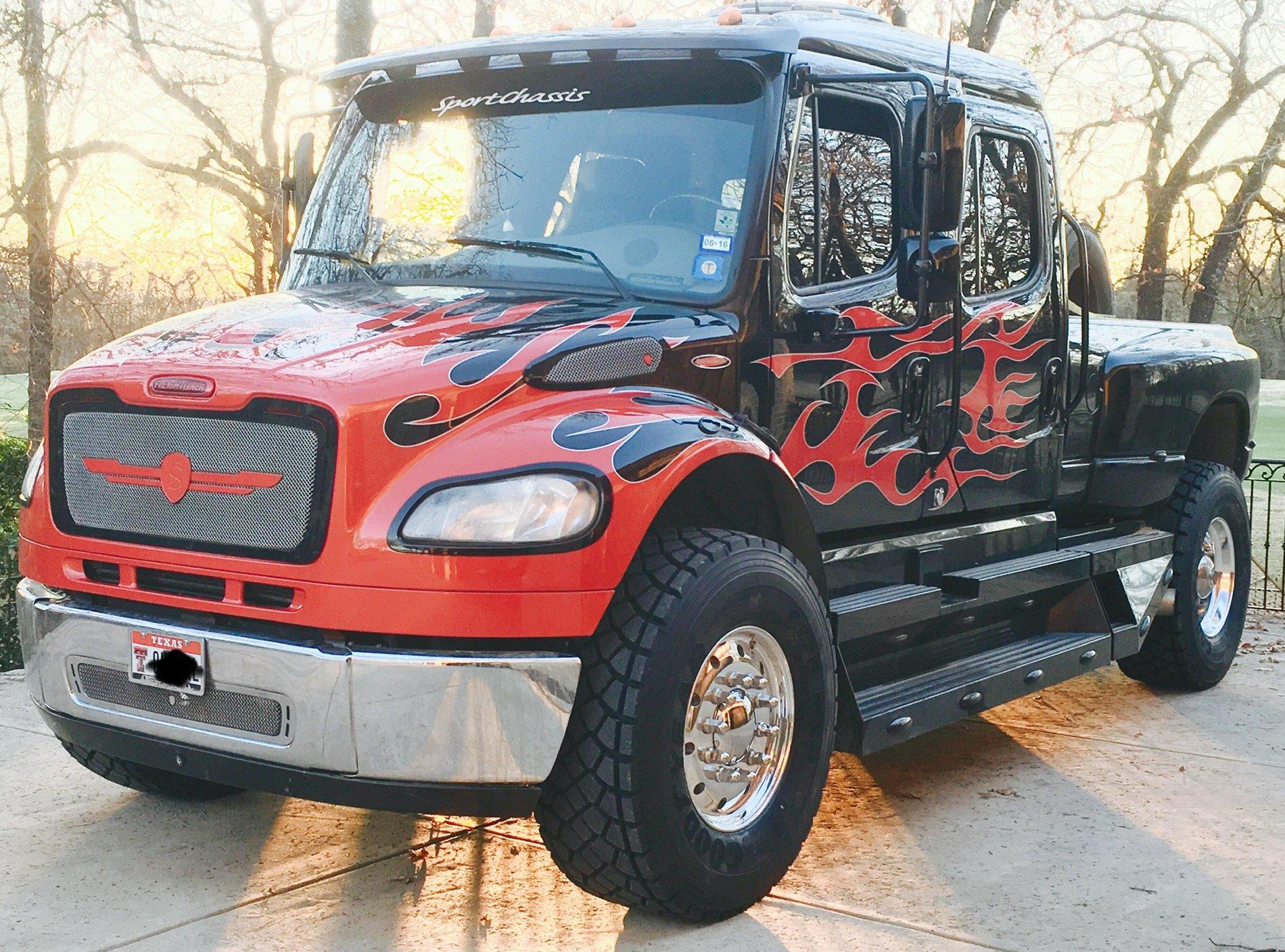 Jeep Gladiator Anyone Else Really Like Looking at Your Parked Rig? 91923D5D-53AC-44DC-A02C-4D26F3EBF34A