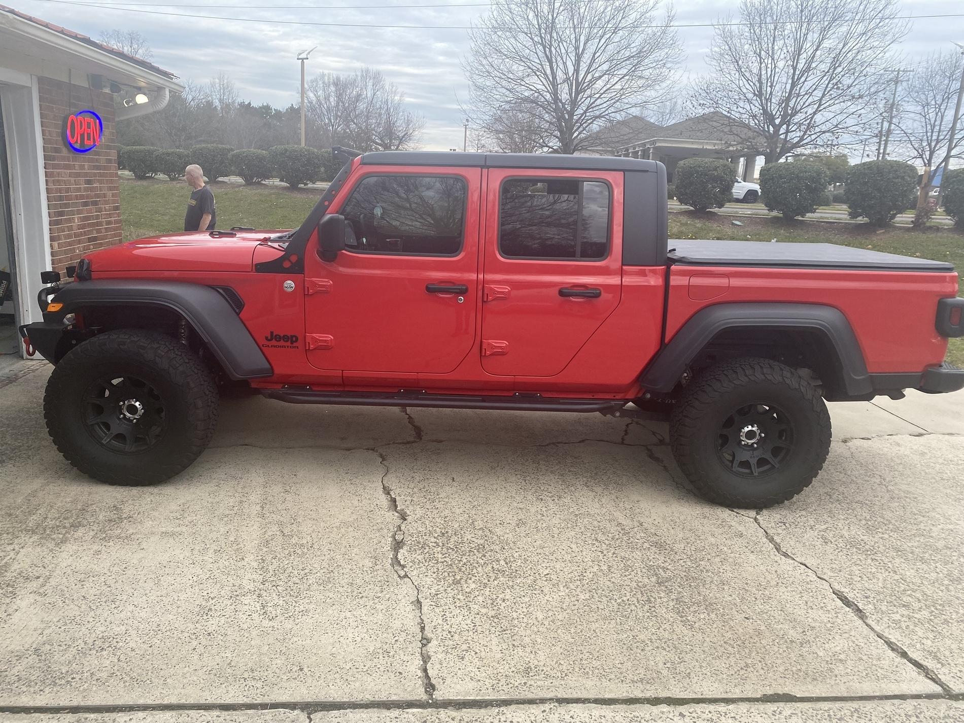 Jeep Gladiator Jeff's Firecracker Sport Maxtow Build FovWLq2