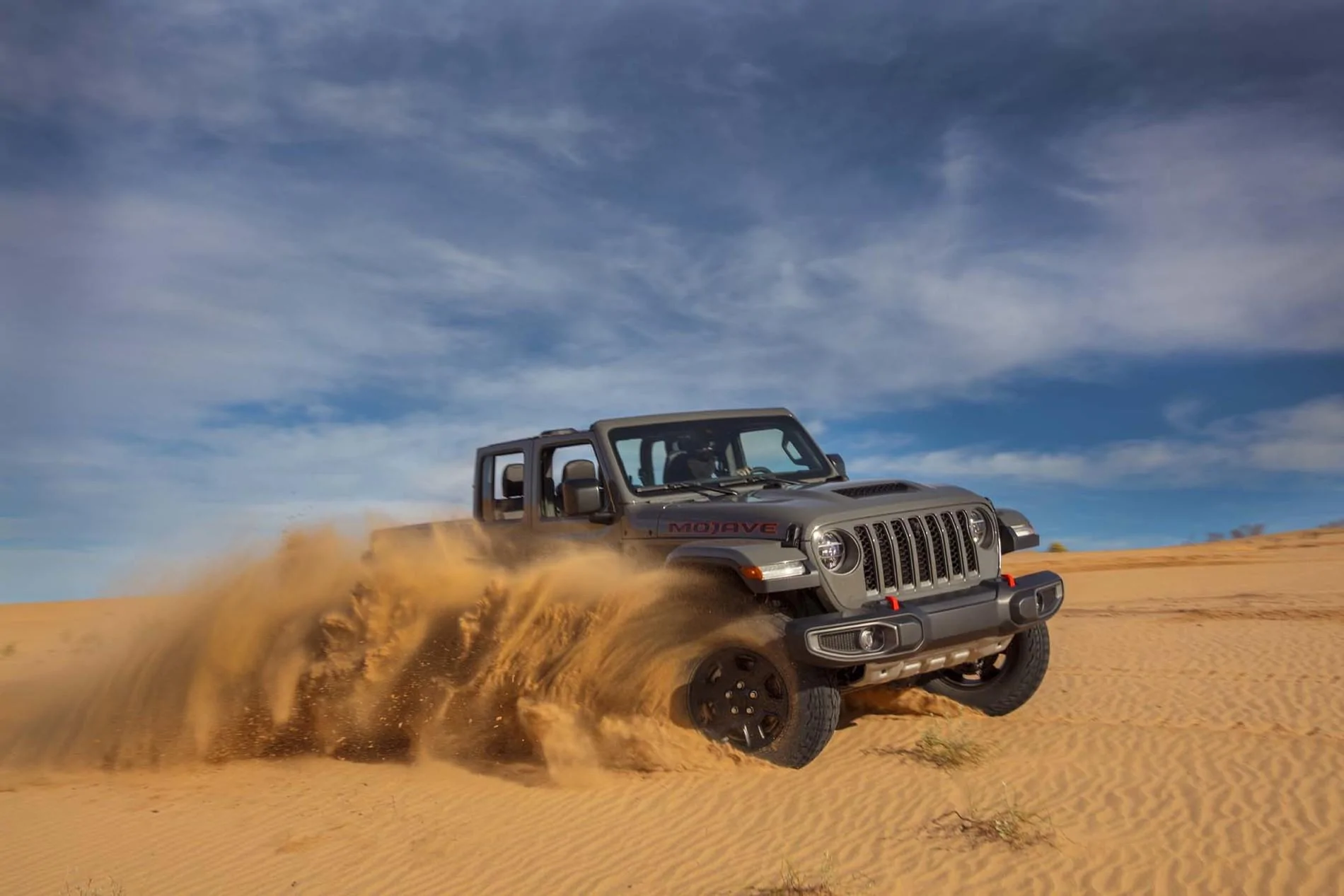 Jeep Gladiator Jeep Gladiator Mojave Edition! [Updated With Live Pics and Chassis/Suspension Breakdown] 2020-jeep-gladiator_100734579_h