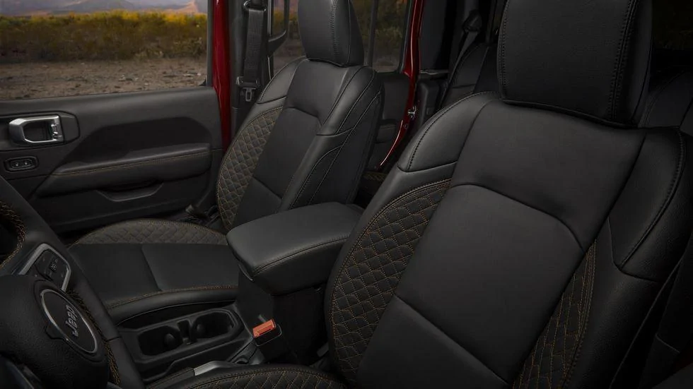 Jeep Gladiator 2020 Jeep Gladiator High Altitude Edition [Updated With Live Look at Snazzberry From Chicago] jeep-high-altitude-009-jpg