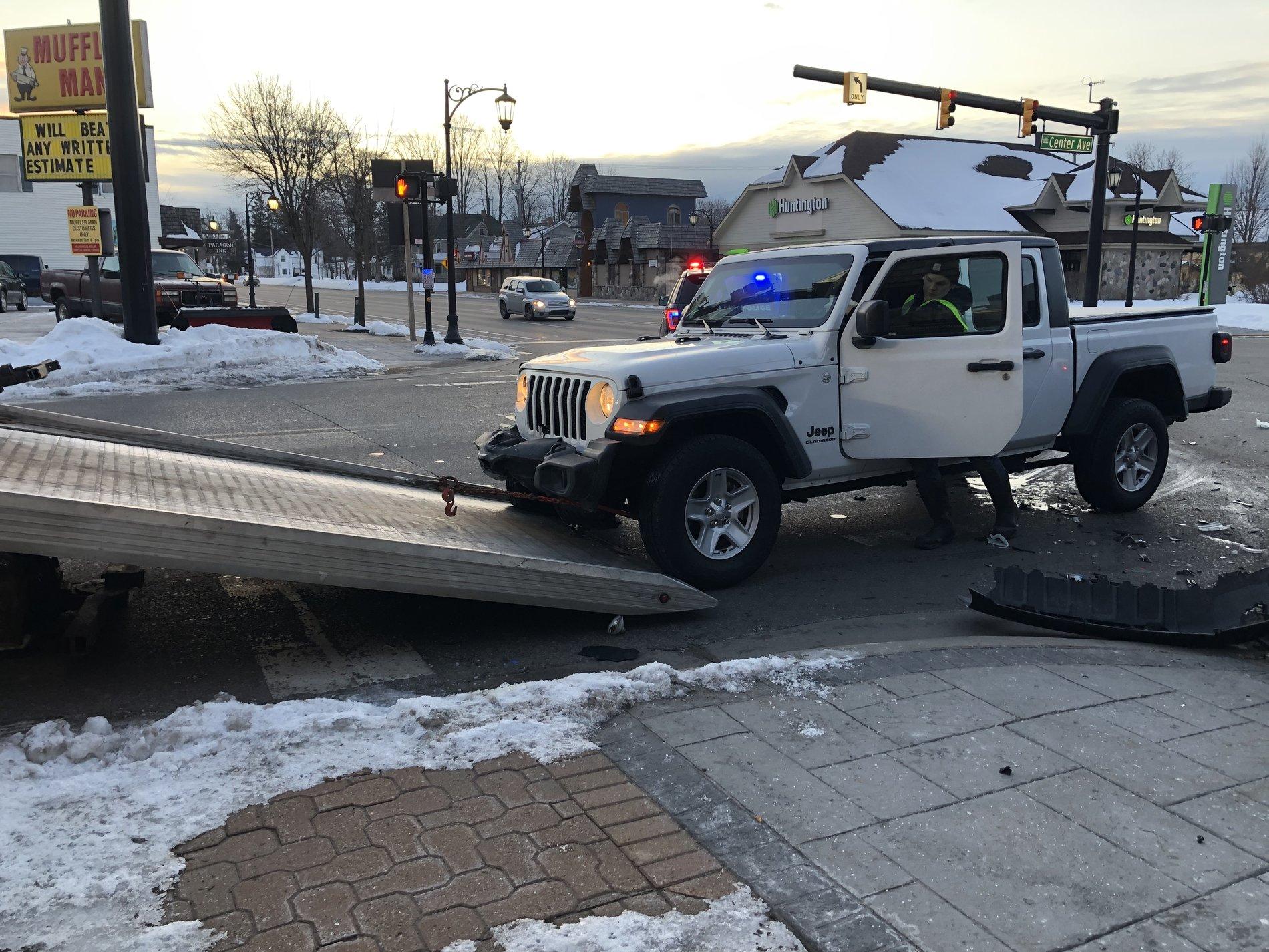 Jeep Gladiator Time for a new Gladiator! Crash, bam, boom 2020-02-06 08.02.33