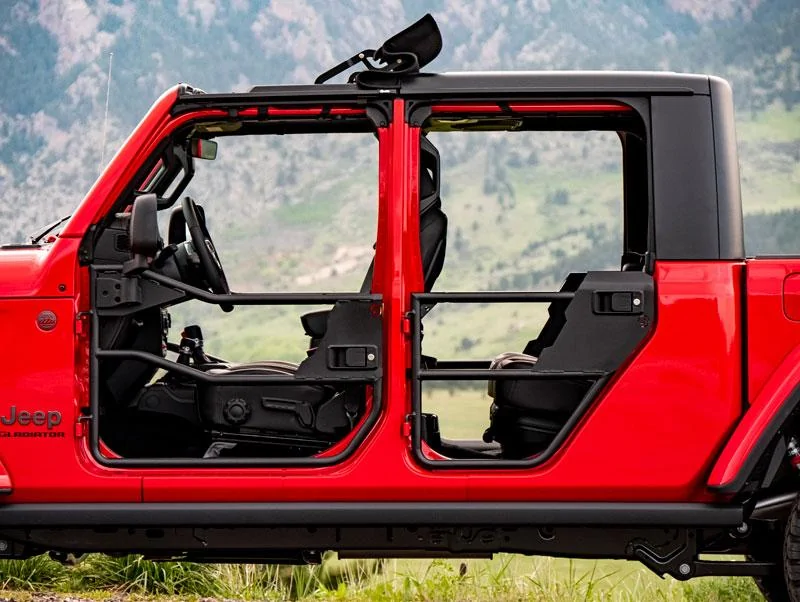 Jeep Gladiator Save Half Doors! 2020_Gladiator_Sunrider_Element_Doors2