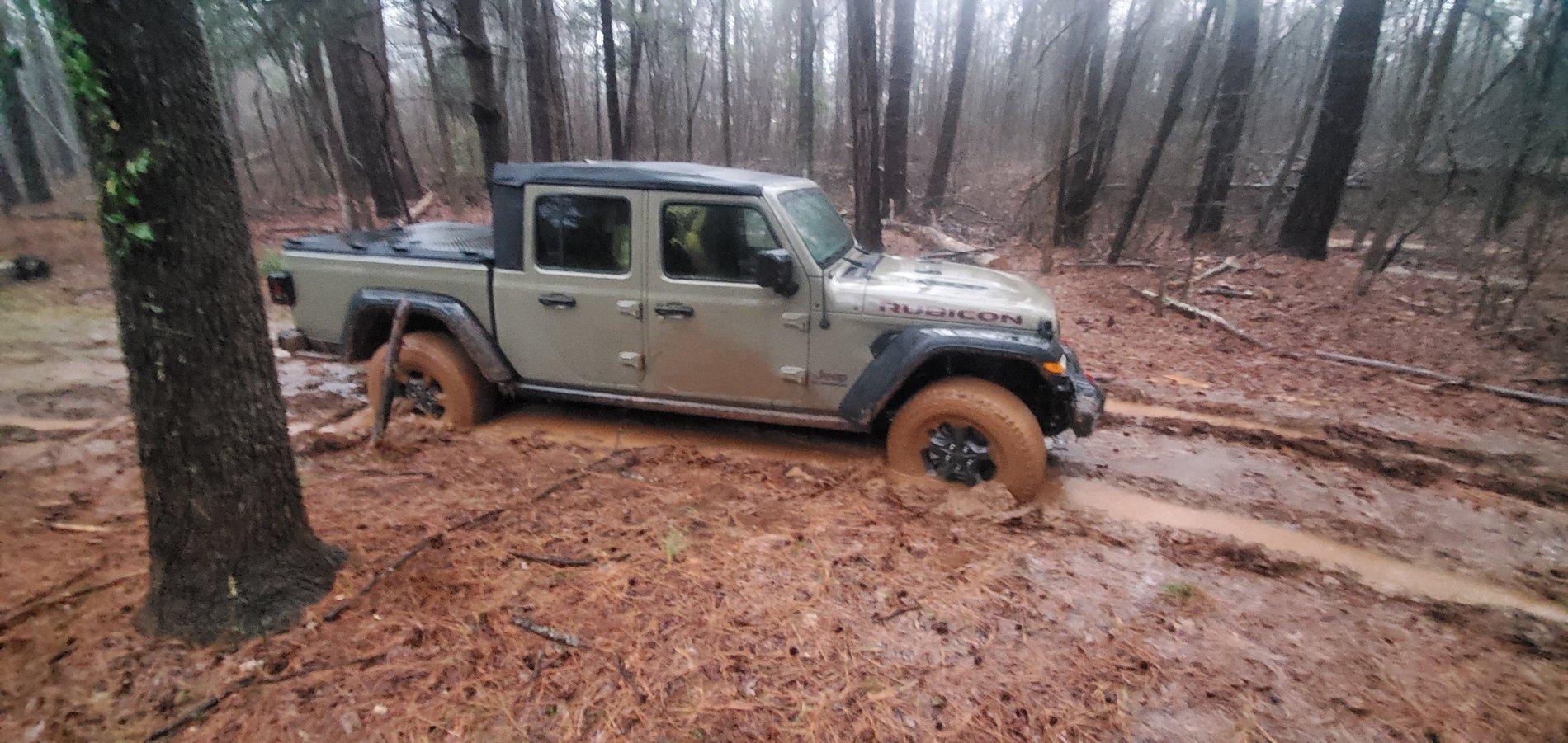 Jeep Gladiator What did you do WITH your Gladiator today? 20200206_173043