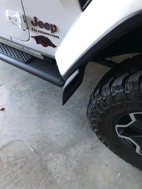 Jeep Gladiator Finally Found Front Flaps that fit Rubi's!!! Flaps 1