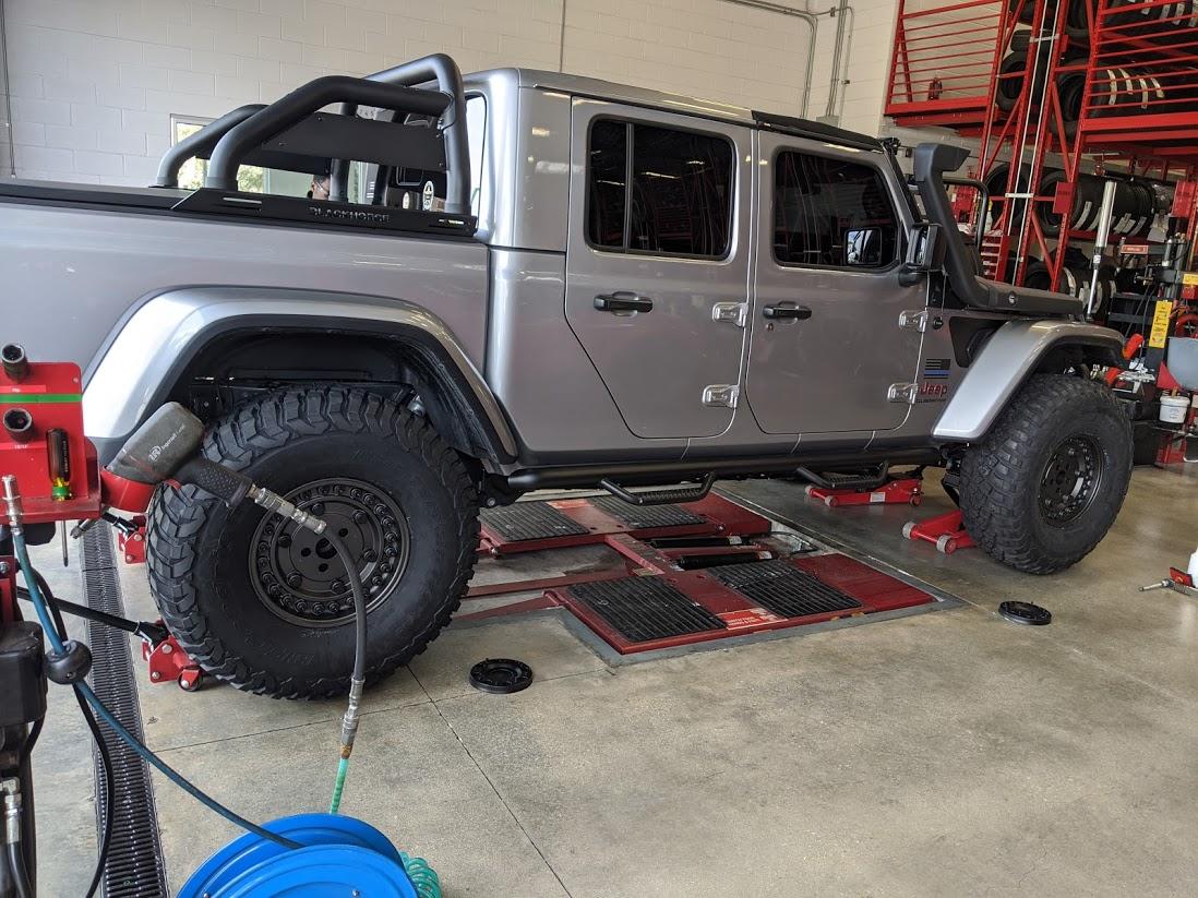 Jeep Gladiator Thanks! SKWlBvzWVwvUbl8MusMHyP4Ouyq56LoiKoWNDglOFzd9cyTkdgiTt7QtX8zPN1RhQv14-CqDQnW2tLDQtk=w1098-h824-no