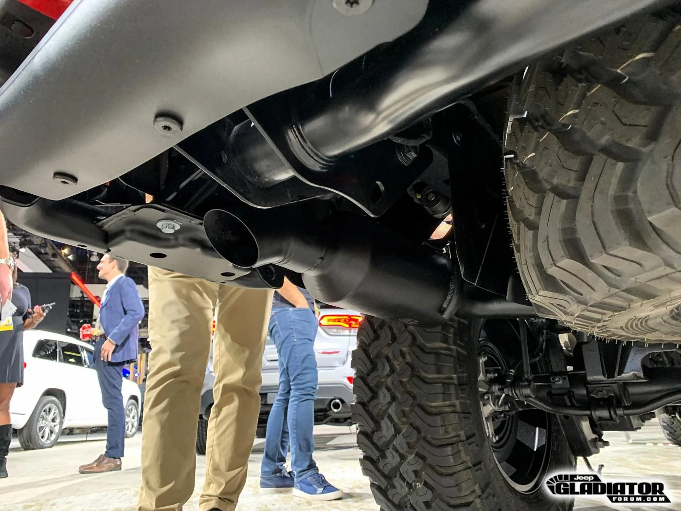 Jeep Gladiator Mopar Accessorized 2020 Jeep Gladiator (in Sting Gray) 2020-Jeep-Gladiator-JT-Exhaust-Tips-1