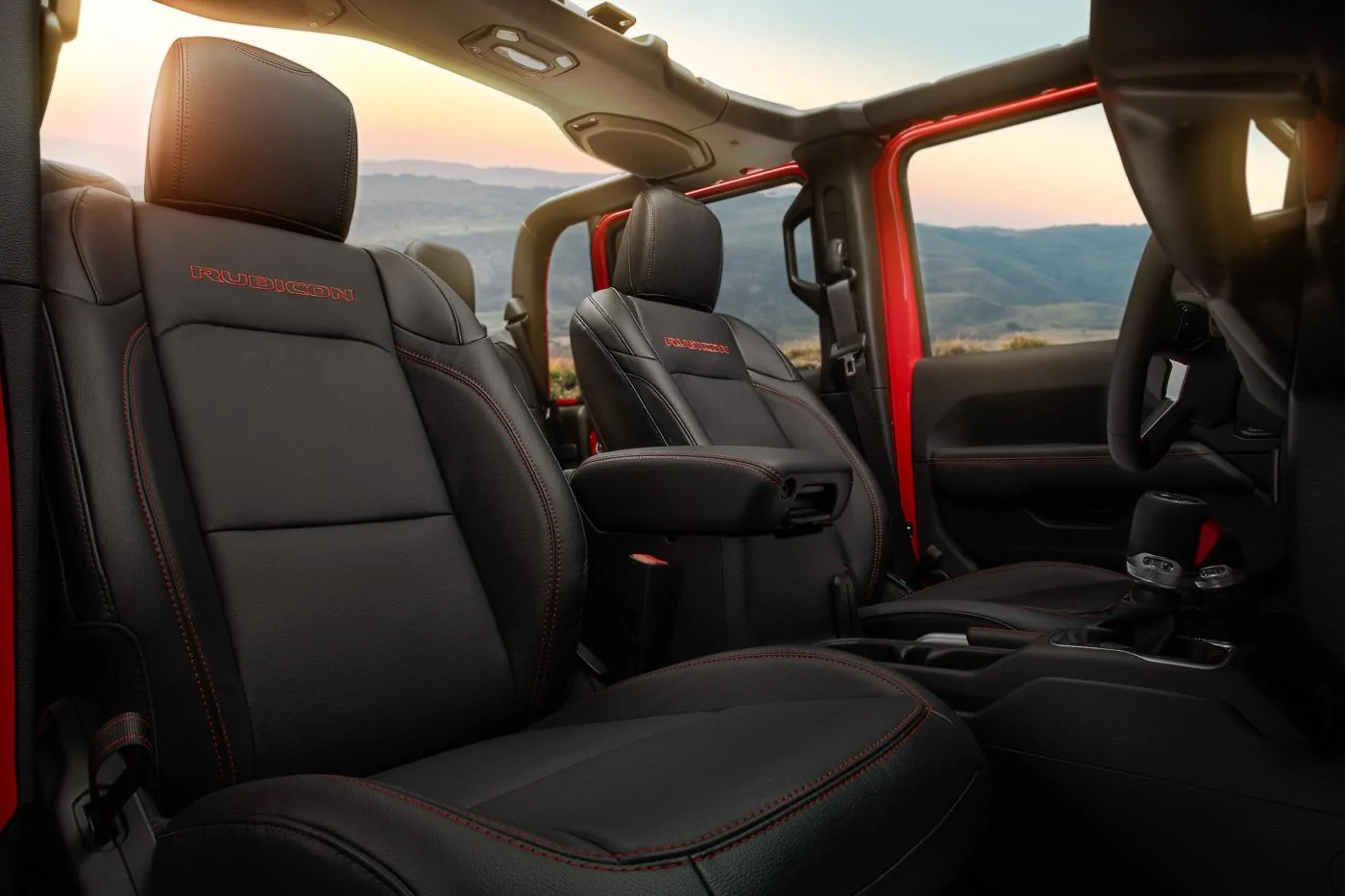 Jeep Gladiator Jeep Gladiator Interior Photos Jeep-Gladiator-Interior-7