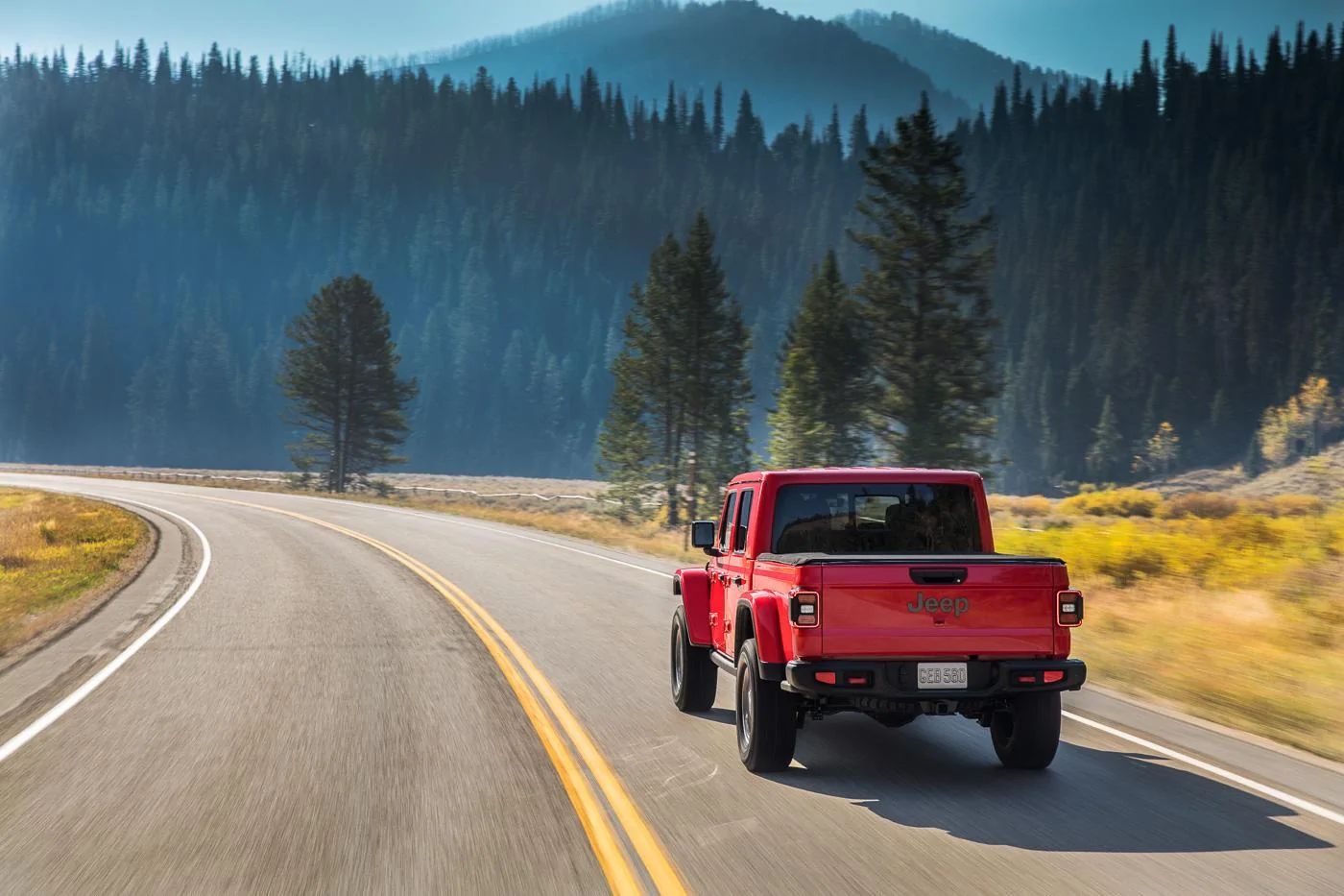 Jeep Gladiator Jeep Gladiator Rubicon Photos Jeep-Gladiator-Rubicon-7