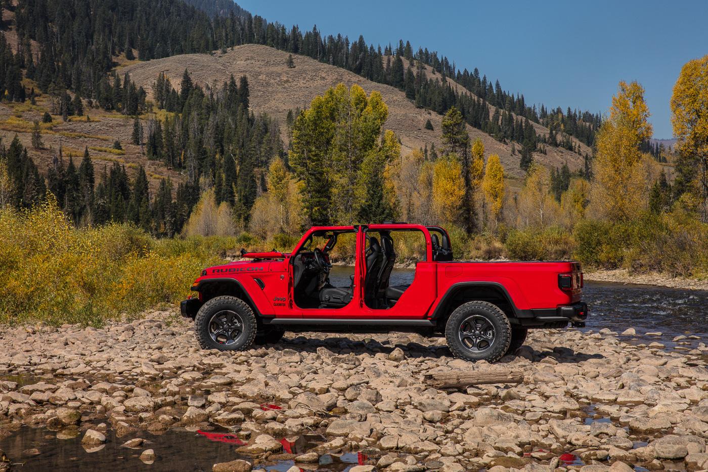 Jeep Gladiator Jeep Gladiator Rubicon Photos Jeep-Gladiator-Rubicon-23