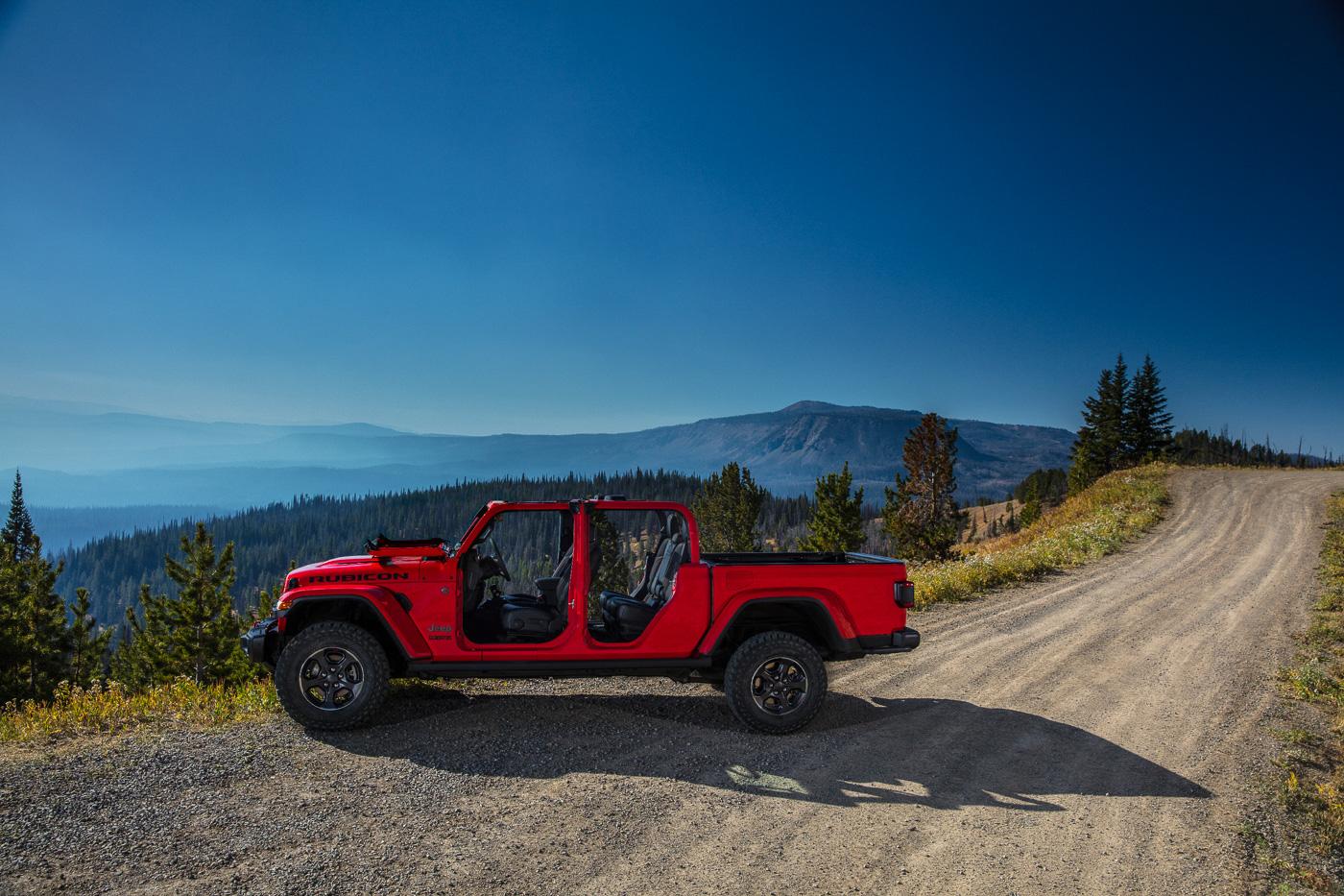 Jeep Gladiator Jeep Gladiator Rubicon Photos Jeep-Gladiator-Rubicon-45