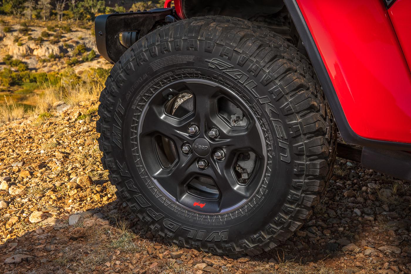 Jeep Gladiator Jeep Gladiator Rubicon Photos Jeep-Gladiator-Rubicon-80