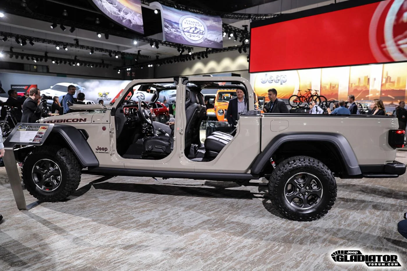 Jeep Gladiator GOBI Gladiator JT Club Gobi-Jeep-Gladiator-JT-Pickup-Truck-LA-Auto-Show-45