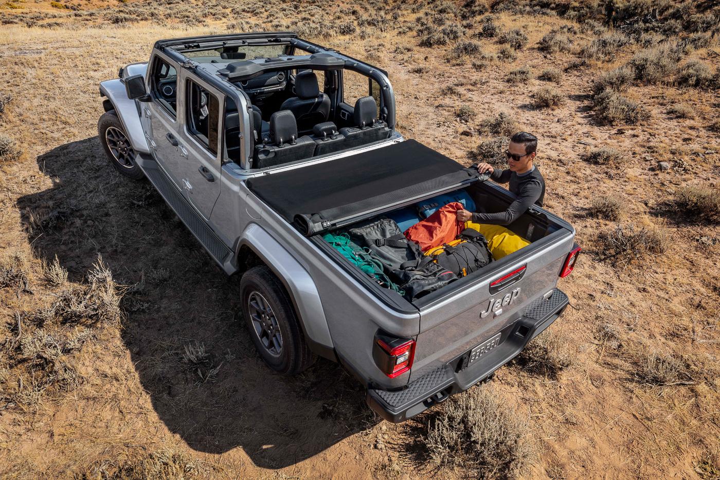 Jeep Gladiator Jeep Gladiator Mopar Accessories Jeep-Gladiator-Mopar-Accessories-5