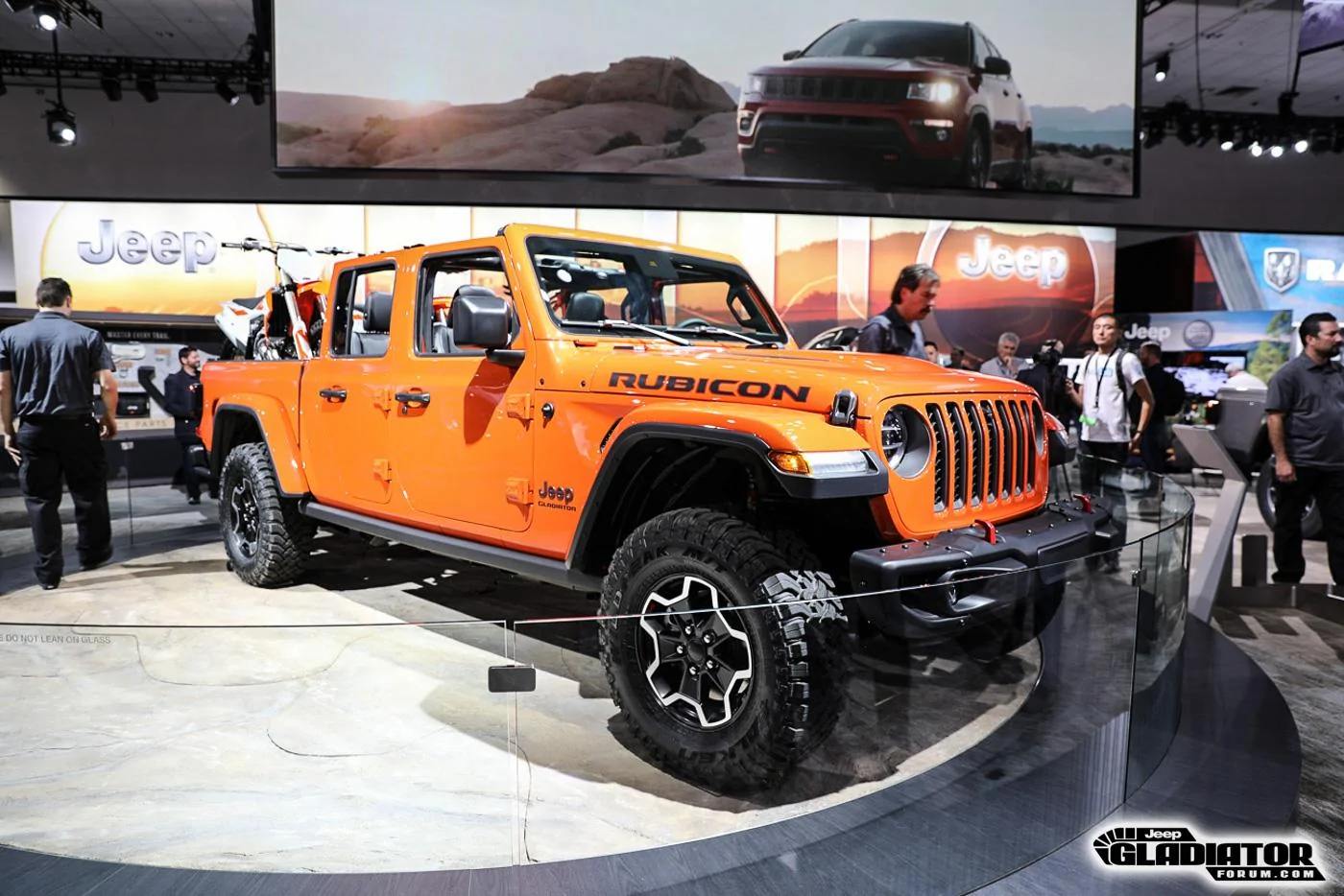 Jeep Gladiator PUNK'N Gladiator JT Club Punkn-Jeep-Gladiator-JT-Pickup-Truck-LA-Auto-Show-32