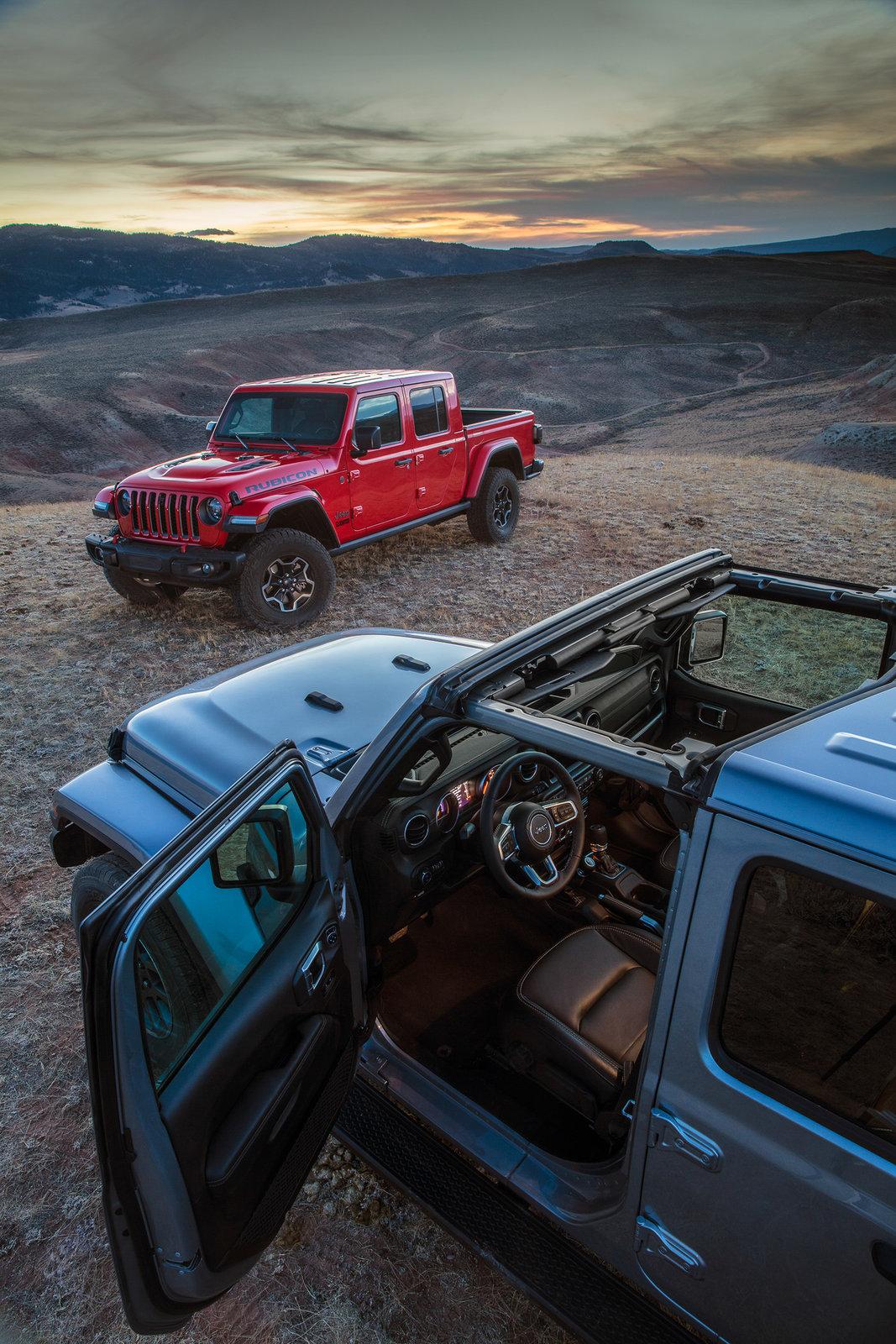 Jeep Gladiator The Gladiator Duo (Overland and Rubicon) Jeep-Gladiator-Dynamic-Duo-15