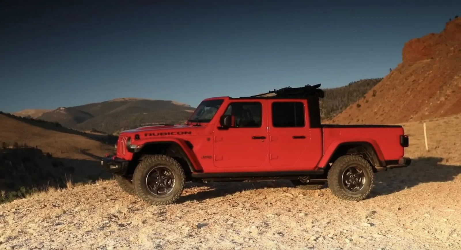 Jeep Gladiator Our Q&A / FAQ from Jeep Gladiator debut at LA Auto Show F006A185-A5C3-4DE4-B251-89DACD293825