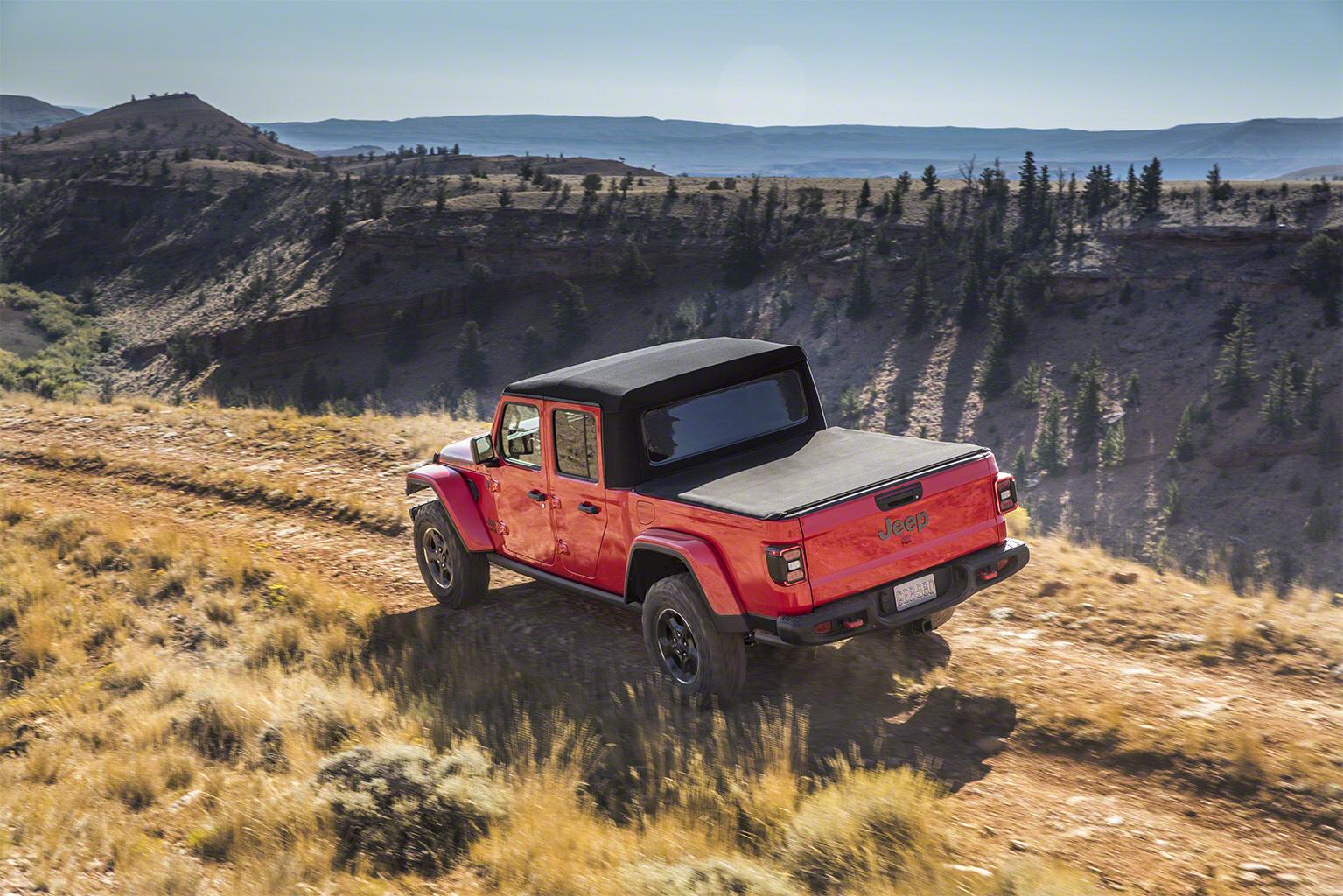 Jeep Gladiator Some more info on Gladiator soft top and tonneau cover JP020_026GL