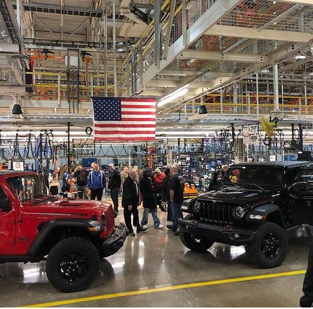 Jeep Gladiator FIRECRACKER RED Gladiator JT Club 43C9689C-8290-4B00-9131-FBB17C0B859E