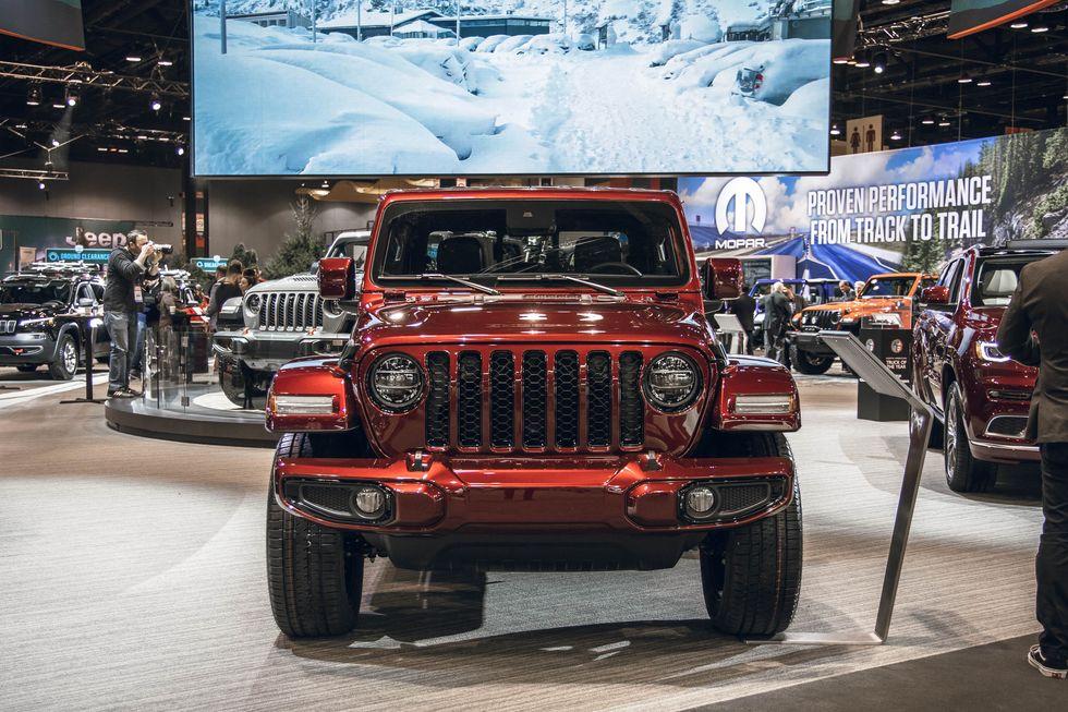 Jeep Gladiator 2020 Jeep Gladiator High Altitude Edition [Updated With Live Look at Snazzberry From Chicago] Jeep-Gladiator-High-Altitude-1