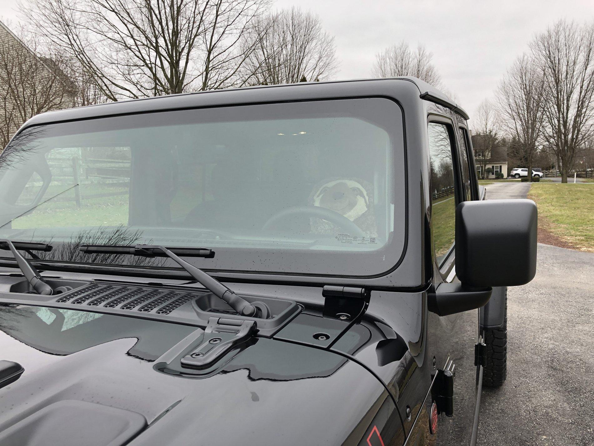 Jeep Gladiator Groundhogs in Gladiators 99AE5D02-C256-47A3-B3DB-E093426D49CE