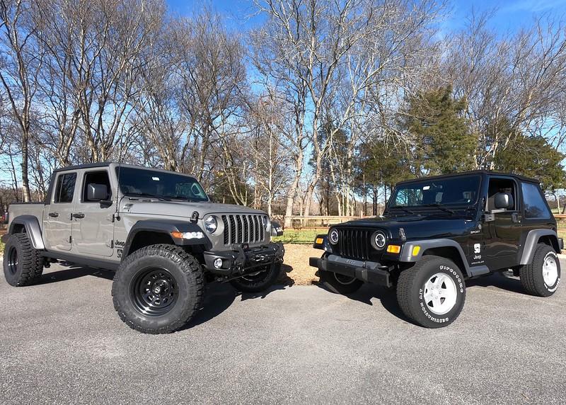Jeep Gladiator What did you do WITH your Gladiator today? i-B9VvpKM-L