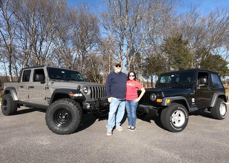 Jeep Gladiator What did you do WITH your Gladiator today? i-vwrGmSV-L