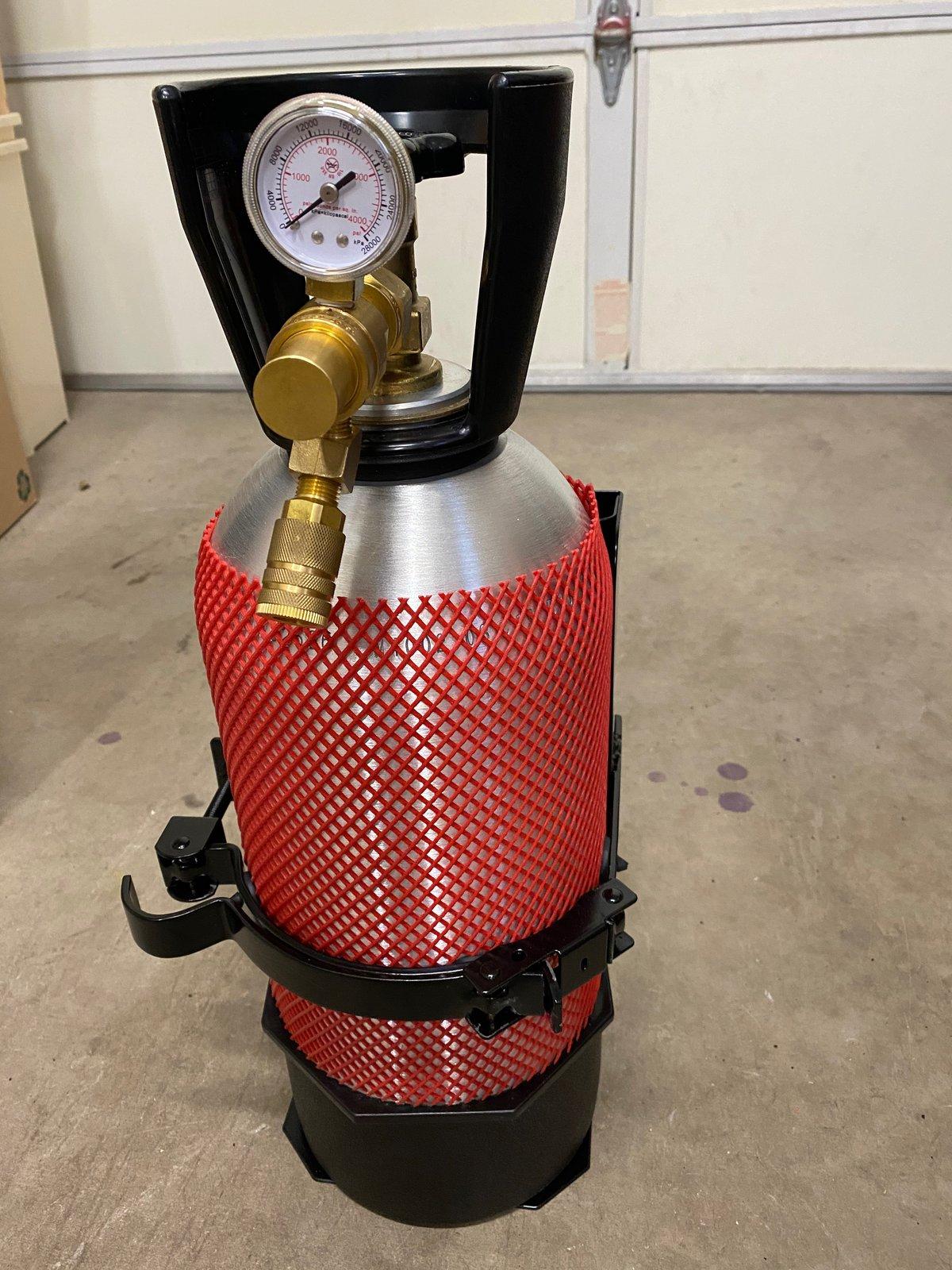 CO2tank - 1 (1).jpeg