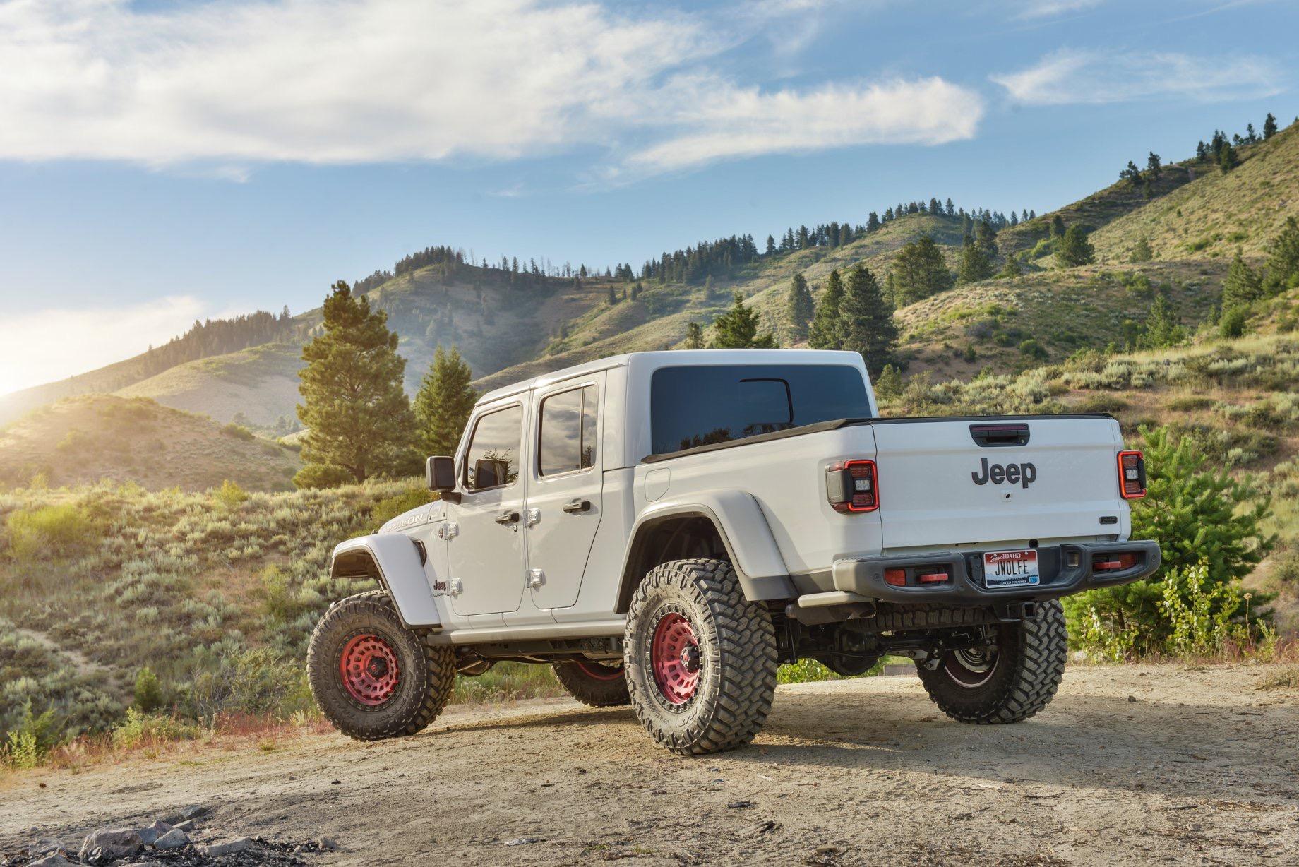 Jeep Gladiator JWOLFE208s SILLY PHOTO THREAD E4BE55D2-4E27-4D32-A2A9-B13A1DFE81C6