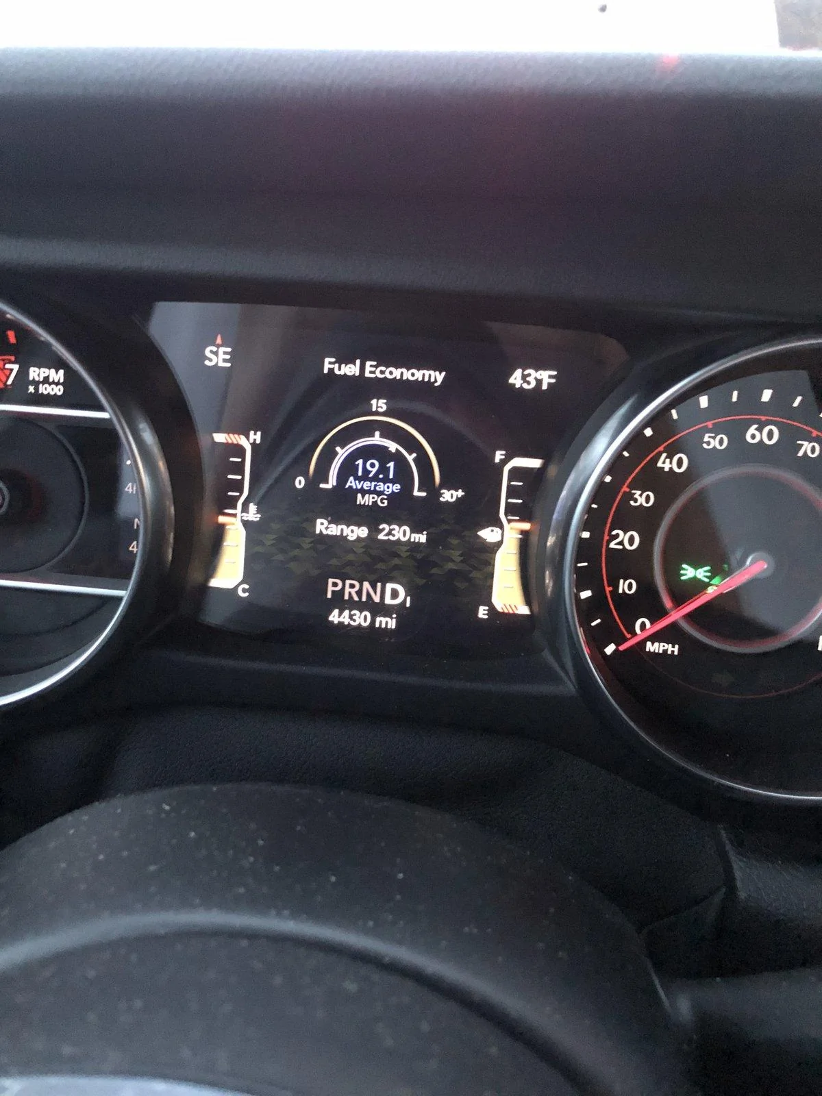 Jeep Gladiator JT owners post your MPG IMG_1813