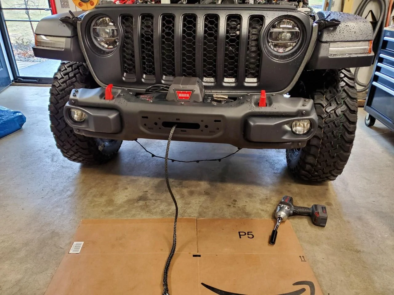 Jeep Gladiator Harold's Sting Gray JTR Build winch4