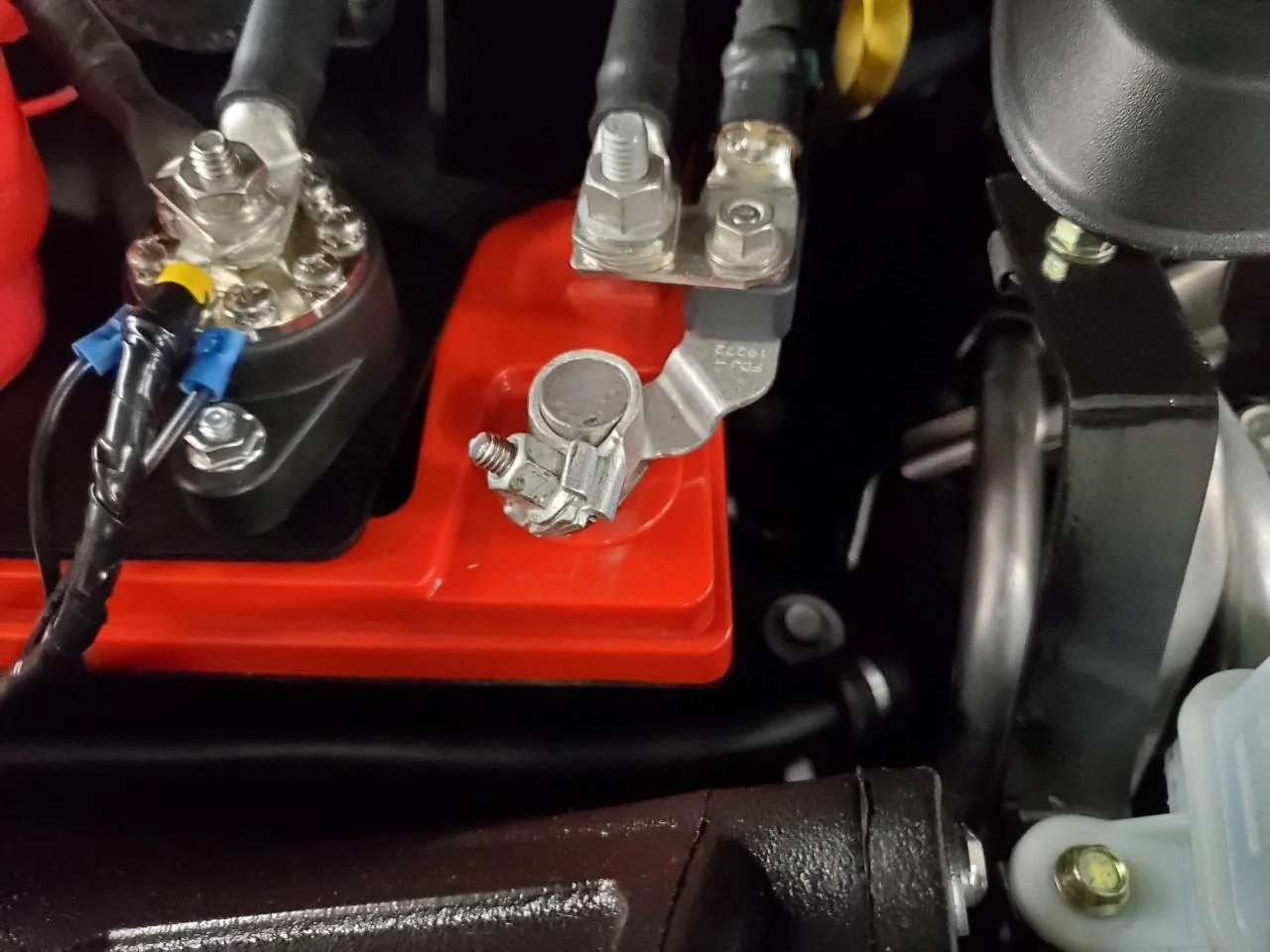 Jeep Gladiator Harold's Sting Gray JTR Build winch11