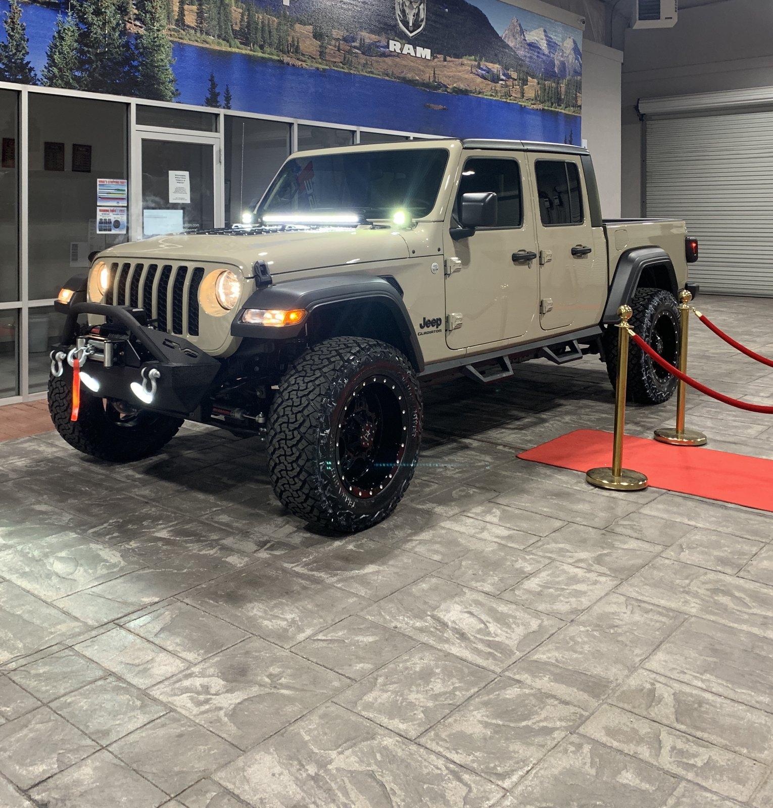 Jeep Gladiator Texas Check In 82298164-11EB-4741-9C94-CAD214542780