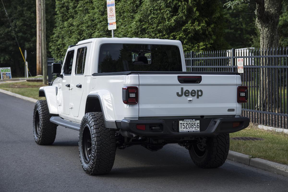 Jeep Gladiator For Sale: 20x10 Method Racing Wheels with 35" Nitto Ridge Grapplers DSC-0561