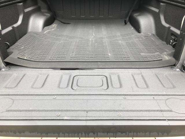 Jeep Gladiator Truck bed mat for Gladiator, rubber? IMG_3835