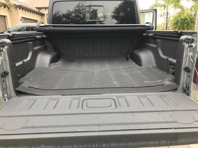Jeep Gladiator Truck bed mat for Gladiator, rubber? IMG_3830