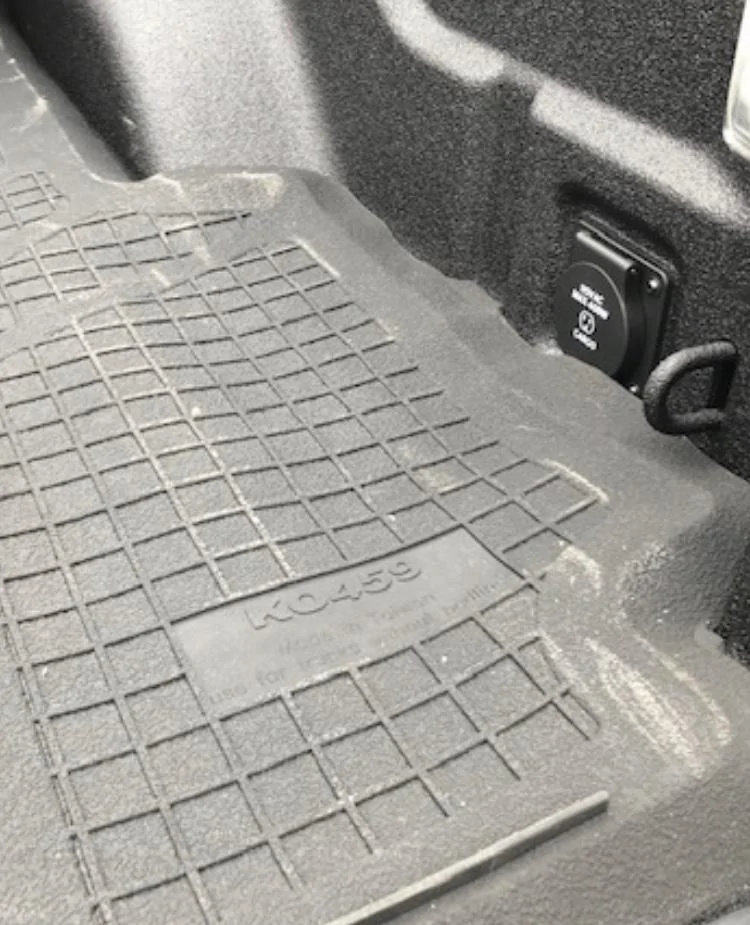 Jeep Gladiator Truck bed mat for Gladiator, rubber? A125EE78-4AD8-42D1-A13C-62AE8FD59079