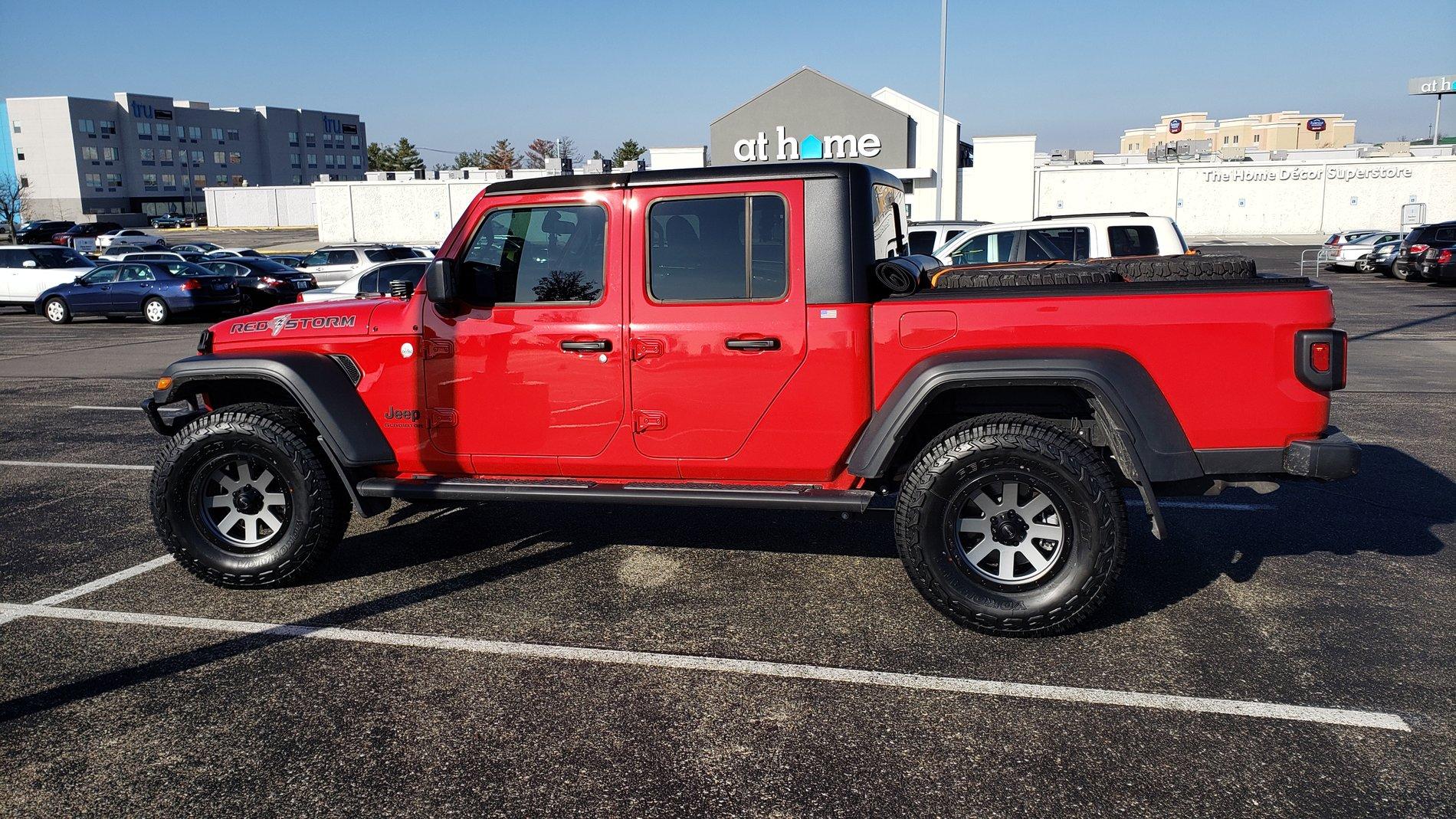 Jeep Gladiator Non Max tow Sport S 20191207_105904[1]