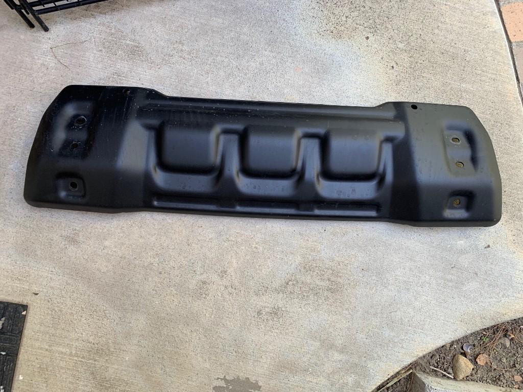 Jeep Gladiator Aftermarket bumpers not fitting skid plates. 00A84h