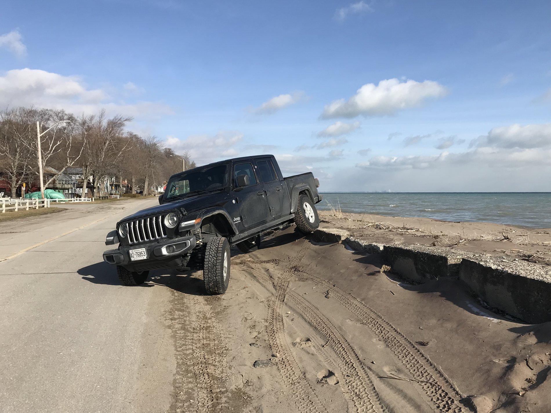 Jeep Gladiator terra flex 24DCF21C-54C0-45EC-A8A7-D4C86CCC4D9B