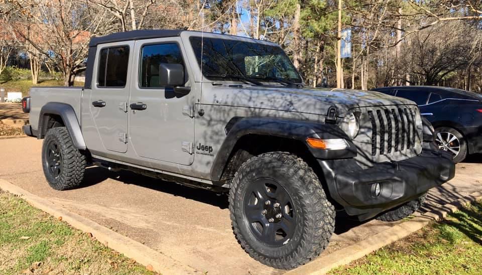 Jeep Gladiator Took Delivery of Your JT? Sign in Here! 1B59DDA0-E08D-4FDF-A687-F4D4E955DBBC