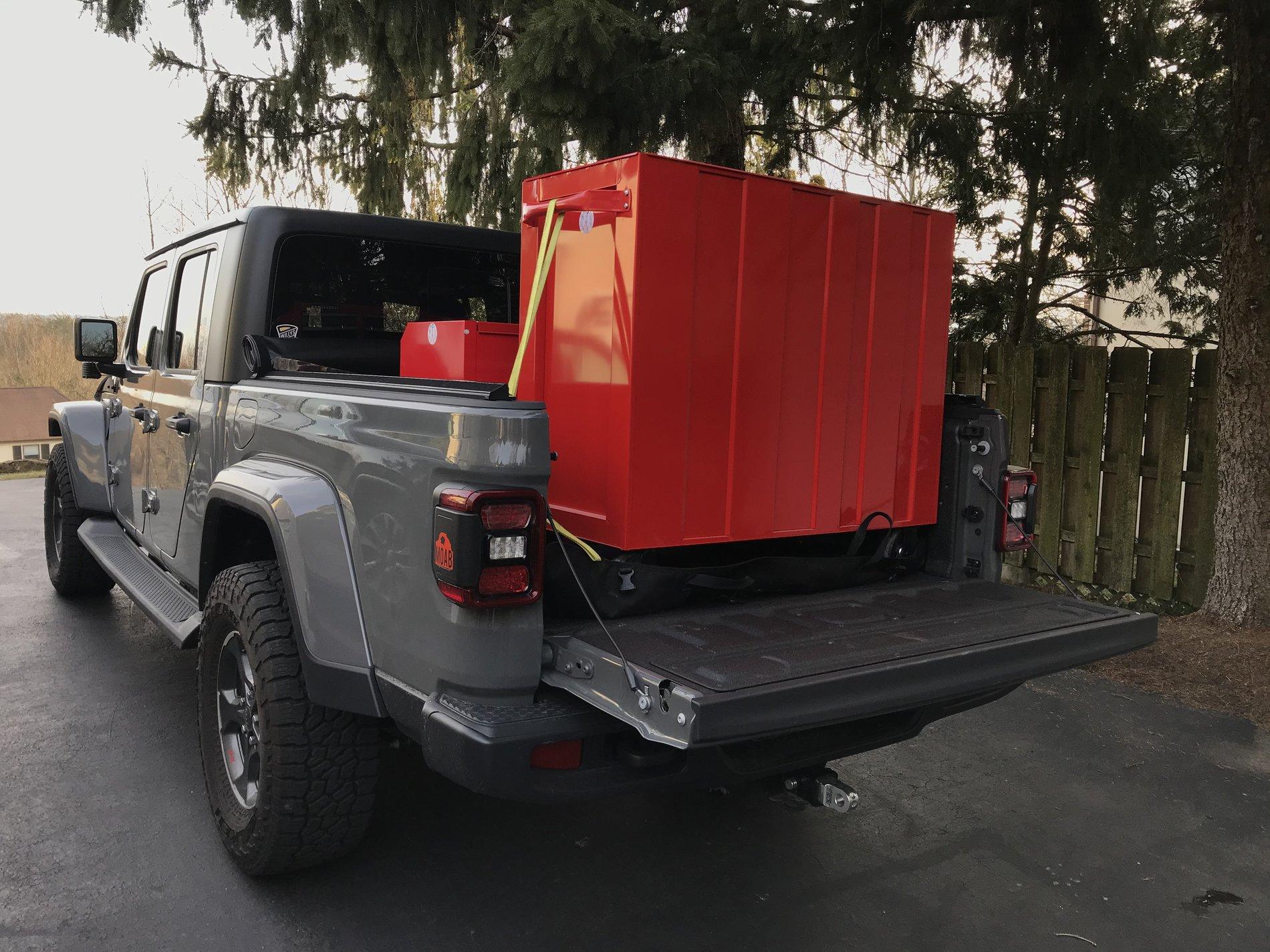Jeep Gladiator Post your payload pics! 346DF04F-2C95-4FC3-B775-0E969731E56F