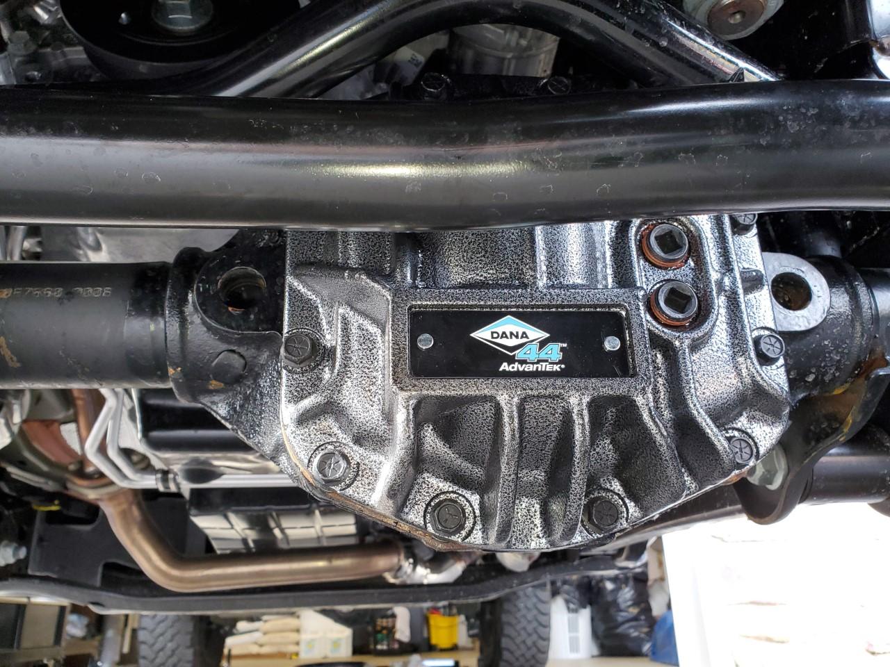 Jeep Gladiator Harold's Sting Gray JTR Build diffcover4