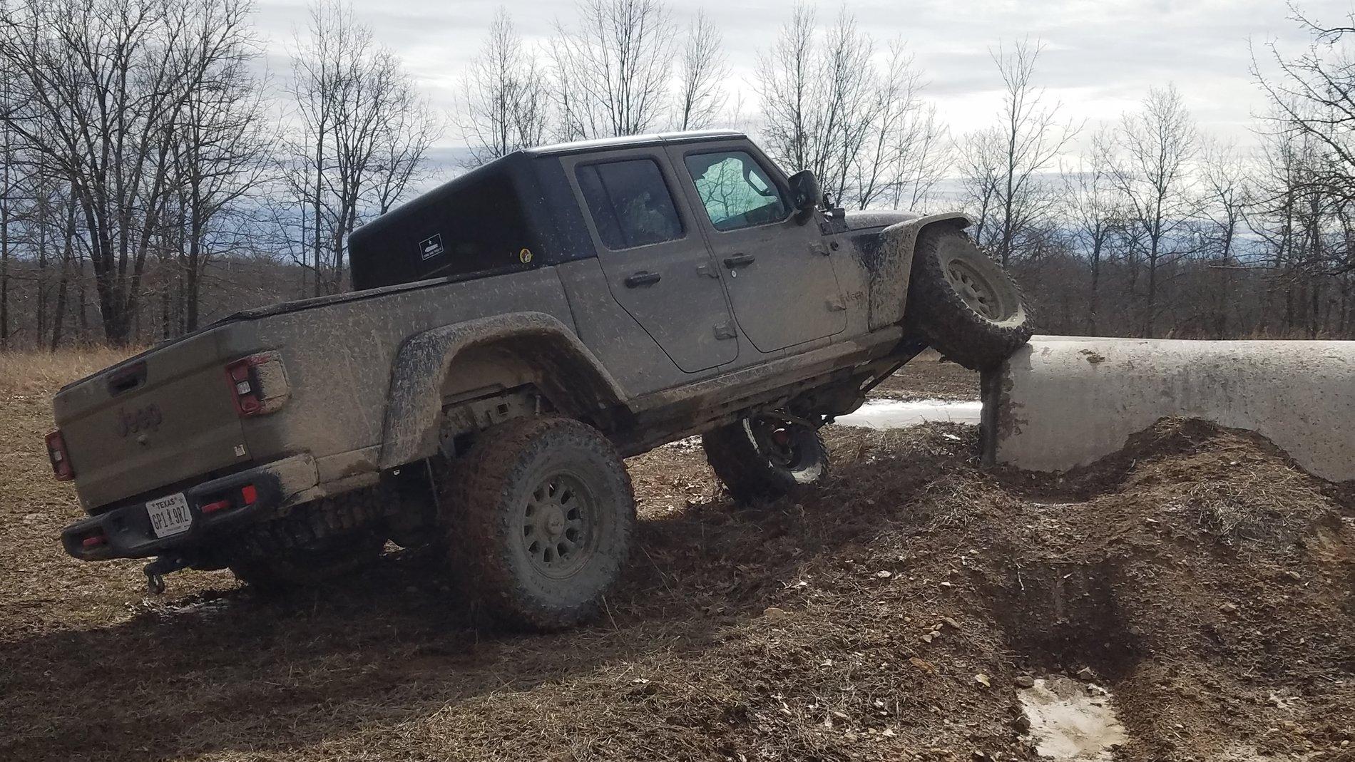 Jeep Gladiator Metalcloak lift 20200215_122633