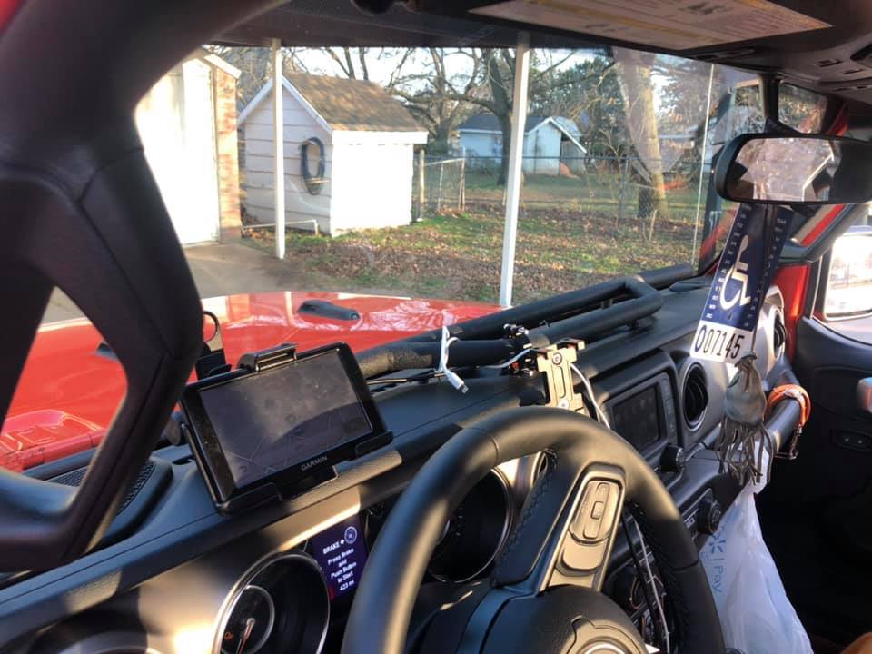 Jeep Gladiator Rescue Dawg Build 86853691_10217256395464356_8741283011808460800_n