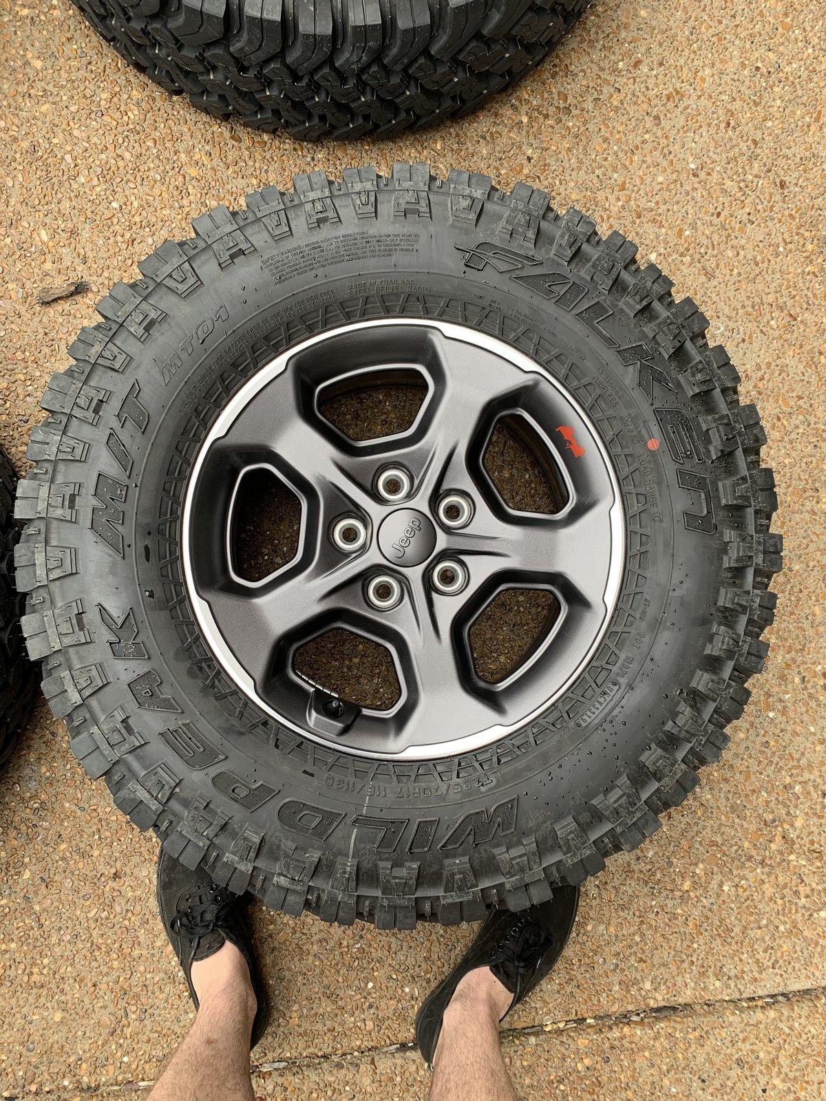 Jeep Gladiator FS: OEM Gladiator Rubicon 17” Wheels and M/T Tires Set of 4 Plus full Size Spare 08FB871C-7AF7-4102-923C-E4A8F511A418