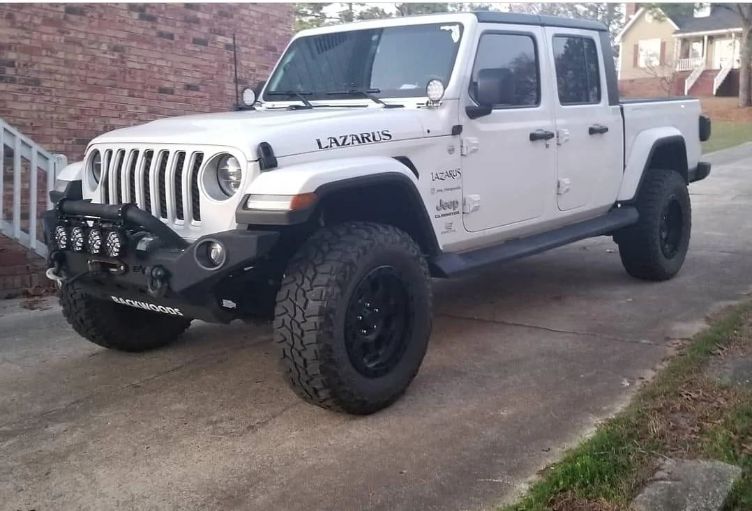 Jeep Gladiator what size spacer added up front on mopar lift? 82478817_2719222751525305_6214385092500914176_o